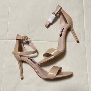Nine West Natural Leather Mana Ankle Strap Sandals 7.5